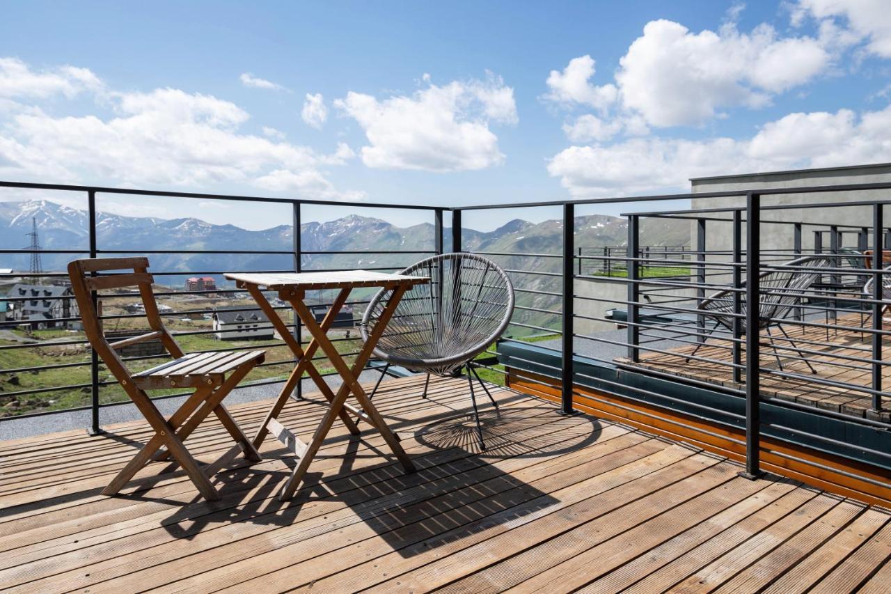 Quadrum Hotel Gudauri Exterior photo
