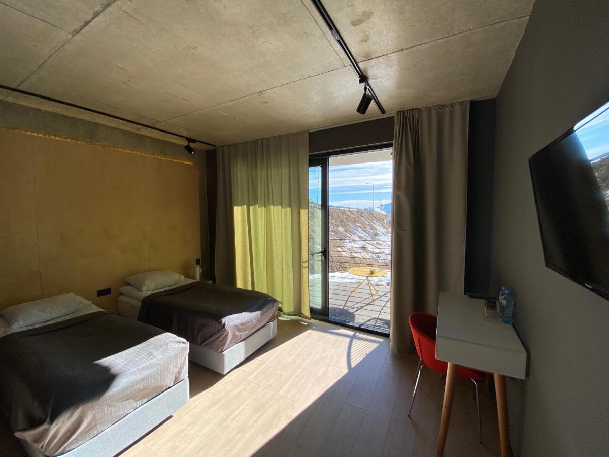 Quadrum Hotel Gudauri Exterior photo